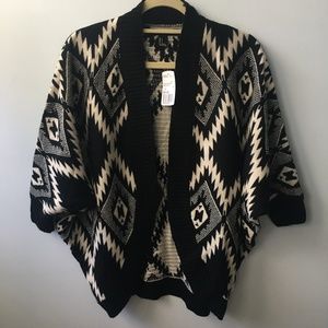 NWT Forever 21 Geometric Aztec Sweater Cardigan